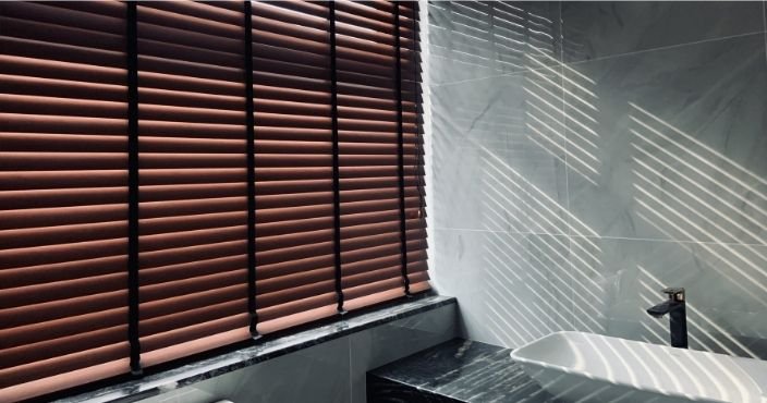 Wooden Blinds Manufacturer in Vile Parle